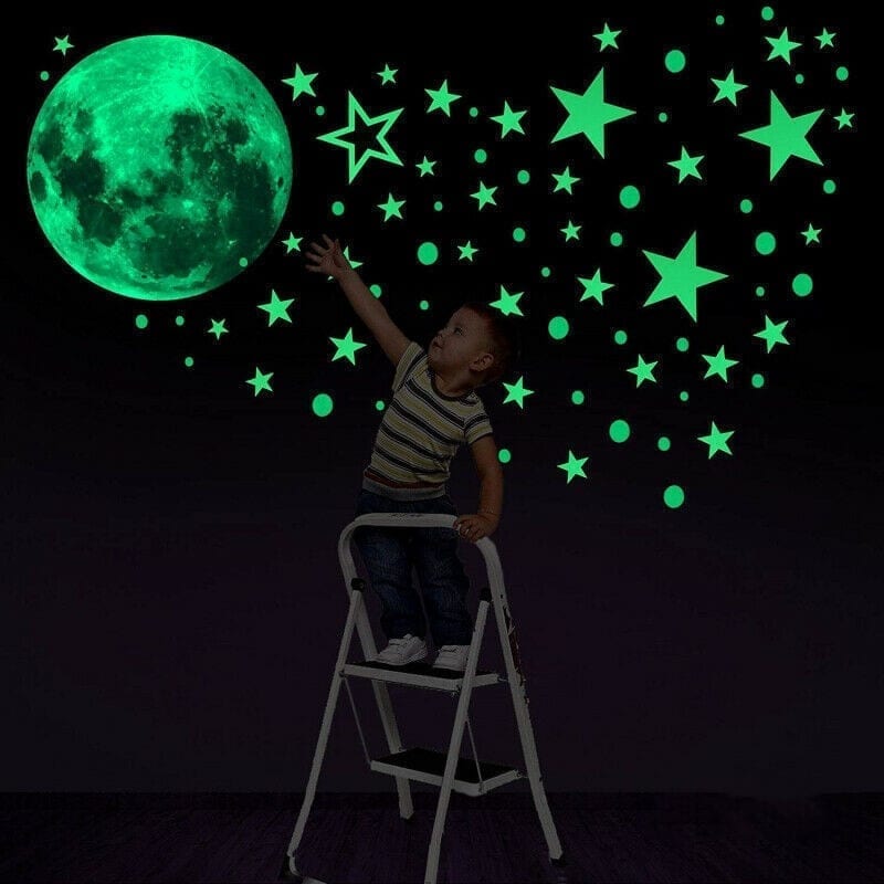 Moon and stars glowing wall sticker