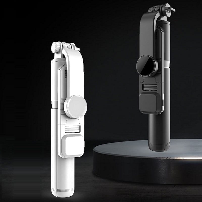 Bluetooth selfie stick with remote