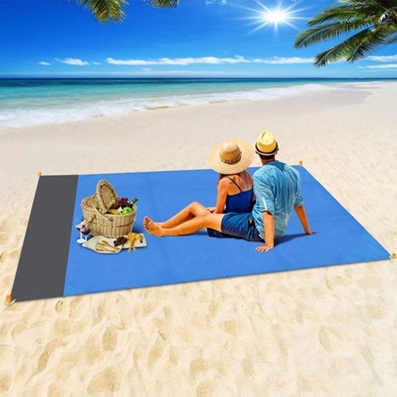 2×2.1m waterproof folding and lightweight beach mat