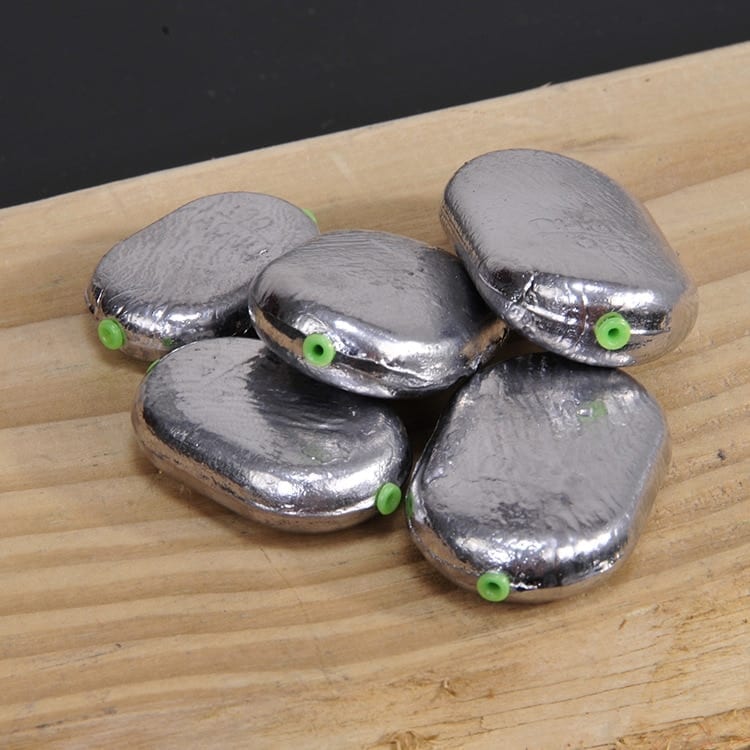 Flat fishing lead sinker, plastic core, water drop shaped