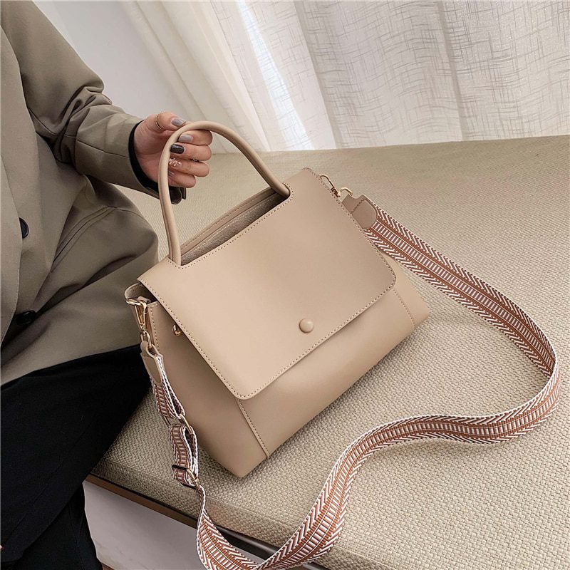Women large capacity elegant handbags, pu shoulder