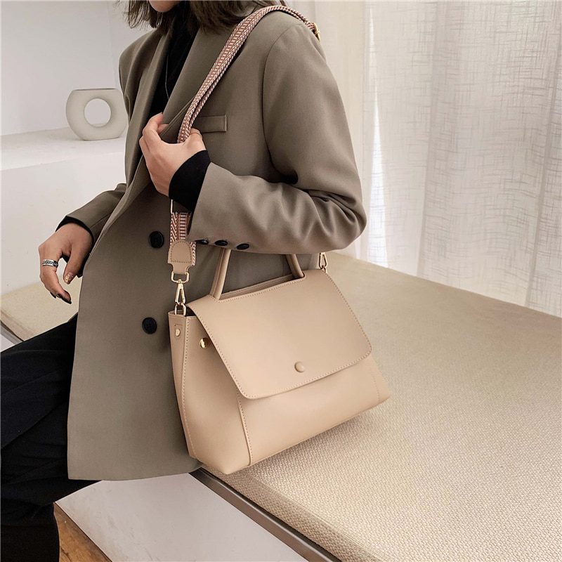 Women large capacity elegant handbags, pu shoulder
