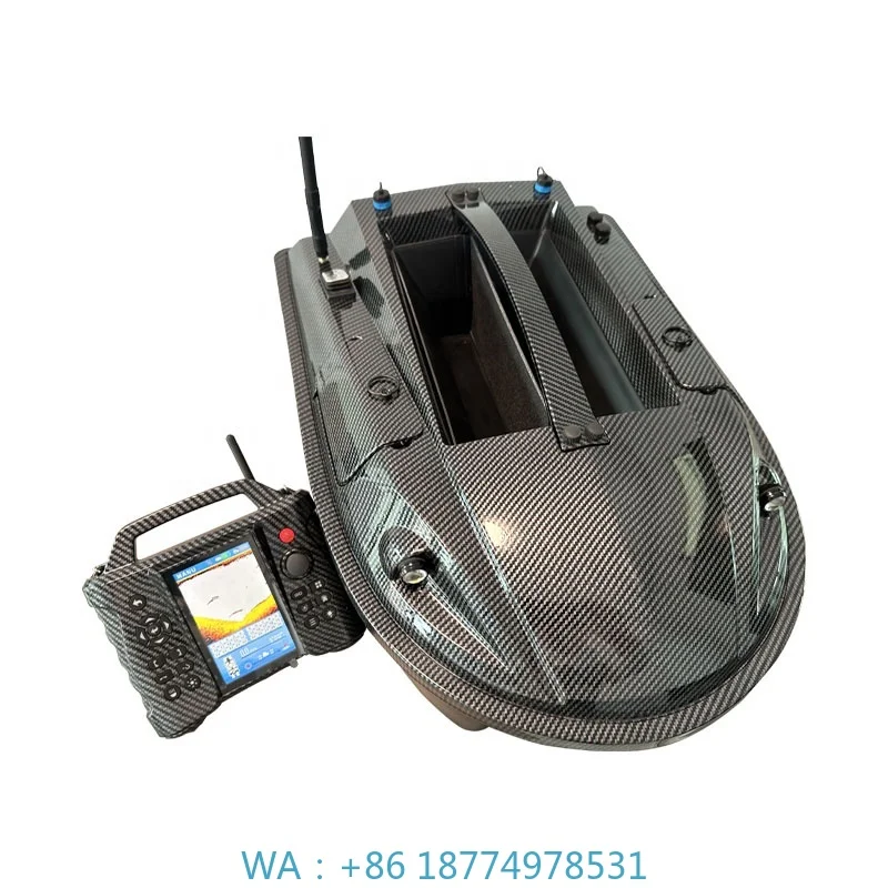 סירה לדיג עם פיתיון Sonar