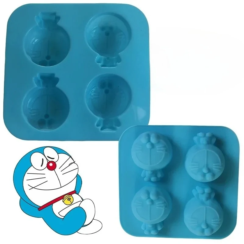 תבניות סיליקון לעוגות דורהימון עם 4 חורים