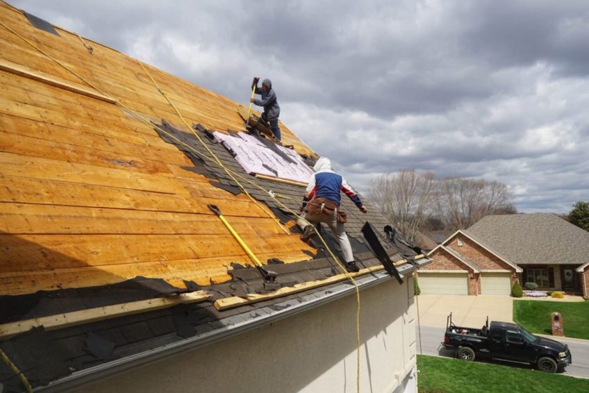Roscoe roof repair