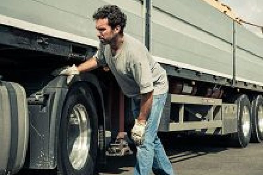 TruckParts-TruckAccessories